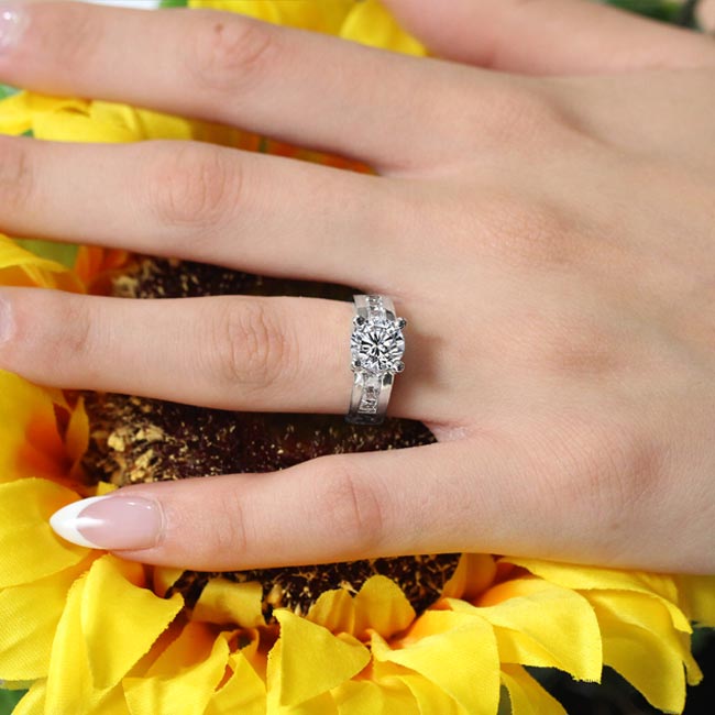 2 Ct Round Lab Grown Diamond Ring Image 2