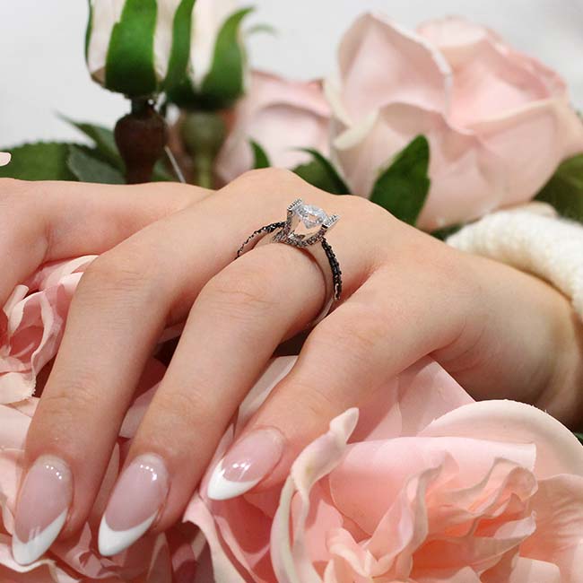 Vintage Pave Black Diamond Accent Ring Image 4