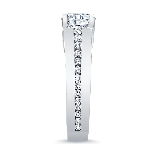 Graduated Lab Grown Diamond Ring Image 3