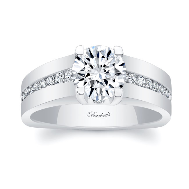 Graduated Lab Grown Diamond Ring
