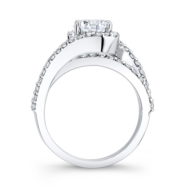 1 Carat Lab Diamond Ring Image 2