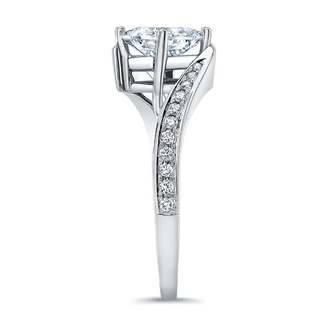 Unique Princess Cut Lab Grown Diamond Ring Image 3